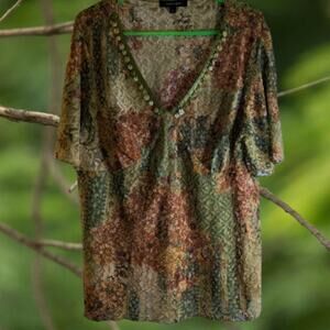 Karen Kane 1X vintage Bohemian-Earthy short sleeve multi color lace sheer top.